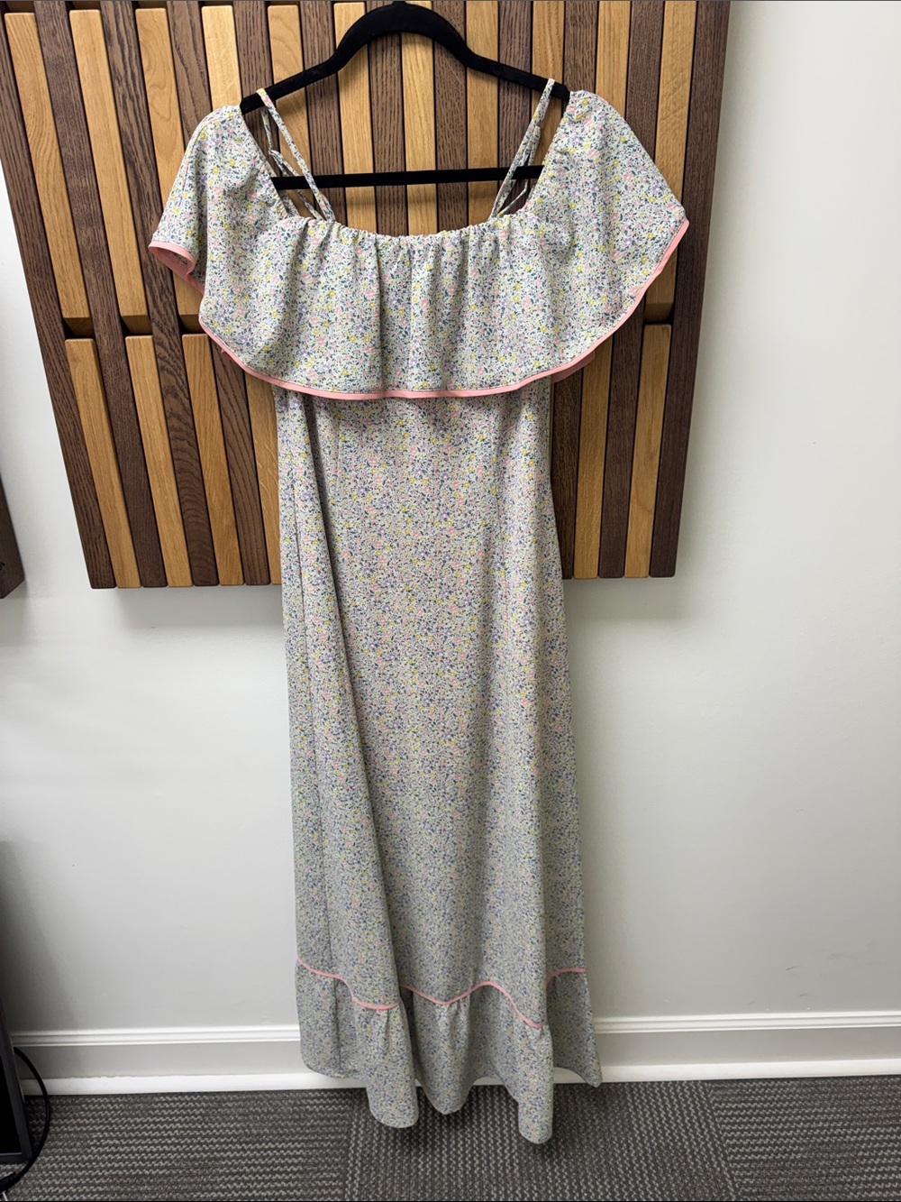 June & Hudson Off the Shoulder Floral Maxi Dress, size M